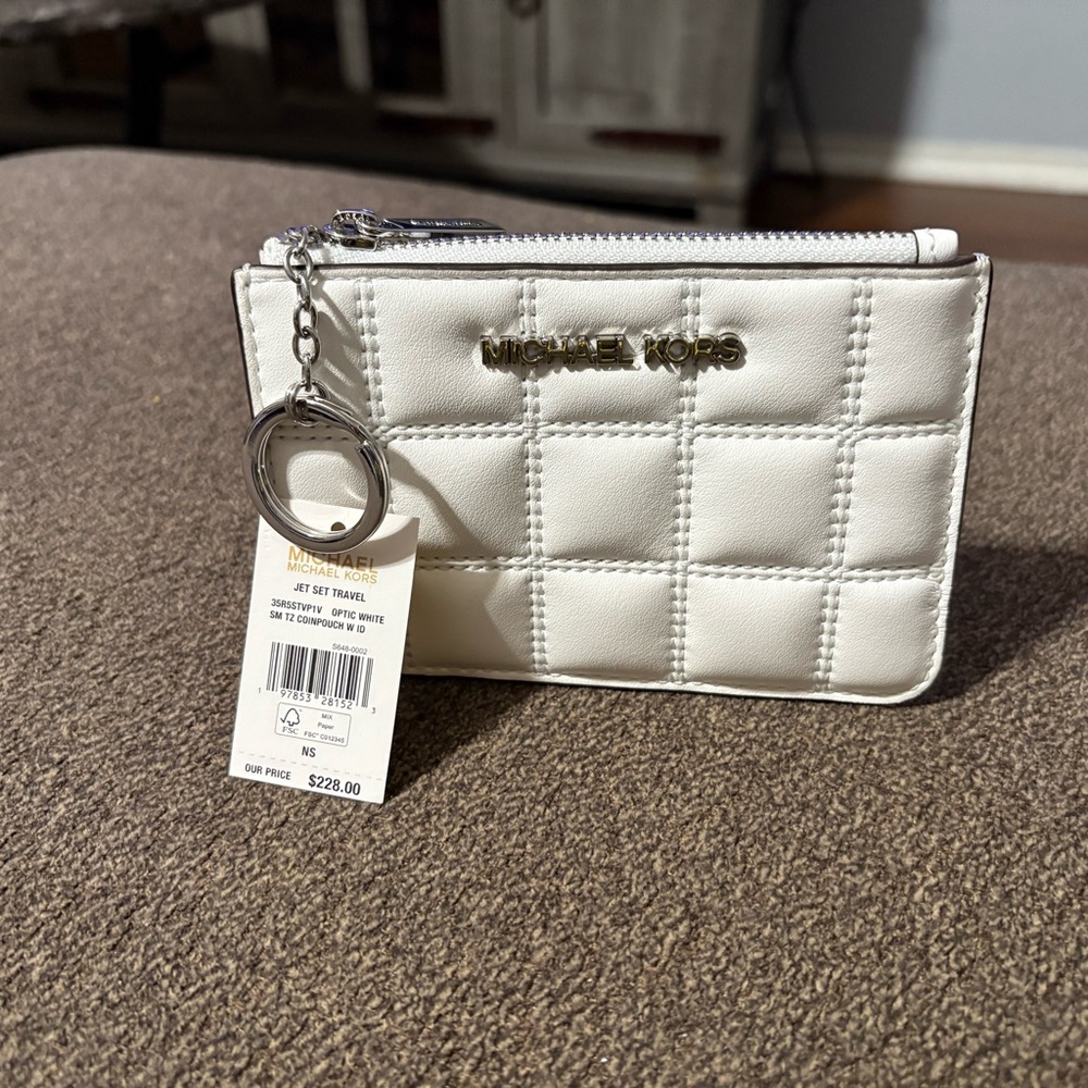 Michael Kors White Card Holder with Key Ring